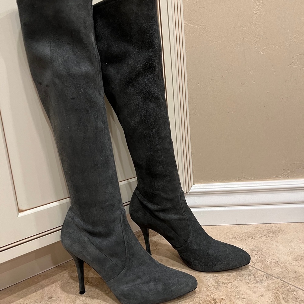 Stuart Weitzman tall suede boots - gray color fall booties - Picture 3 of 6